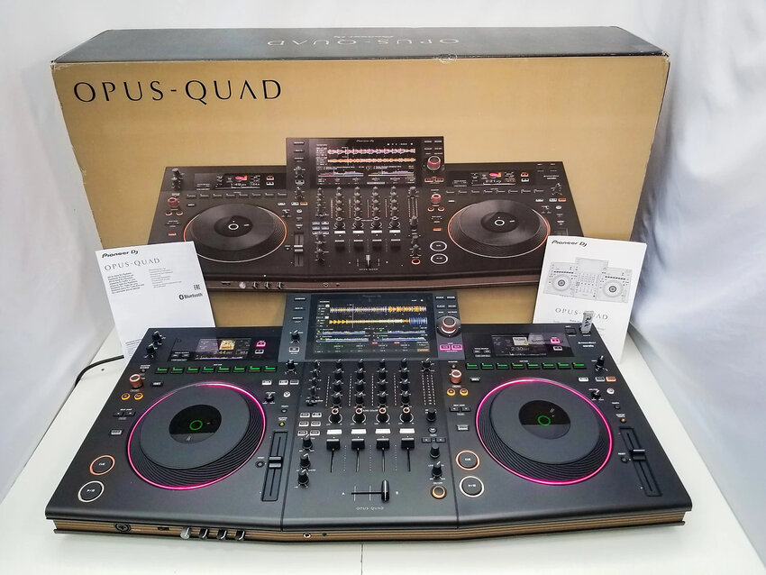 Pioneer OPUS-QUAD, Pioneer XDJ-RX3, Pioneer XDJ-XZ for saleIn Old Fort, TN