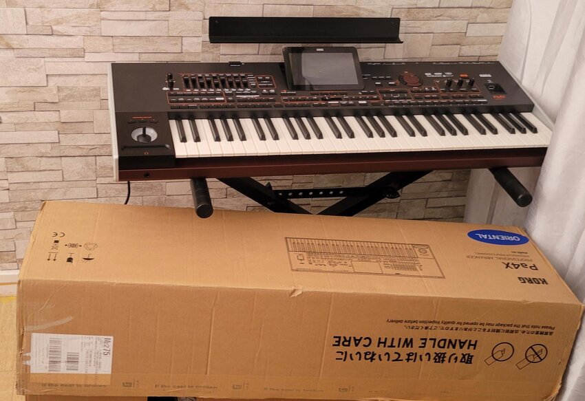 Korg Pa5X, Korg Pa4X, Korg PA-1000, Yamaha Genos2 for saleIn Old Fort, TN